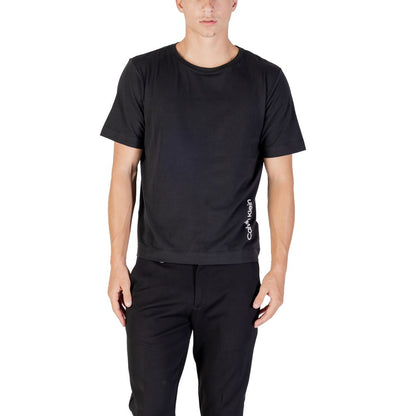 Activewear Top by Calvin Klein Sport for men in stretch polyester cotton black showcases a versatile silhouette, finished with a versatile crew neckline, , and high-performance for a versatile look.