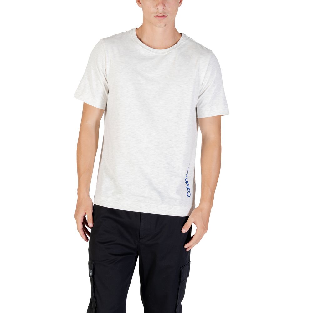 T-Shirt by Calvin Klein Sport for men in stretch polyester cotton gray features an on trend silhouette, perfectly showcasing a on trend and crew neckline for an elevated aesthetic.