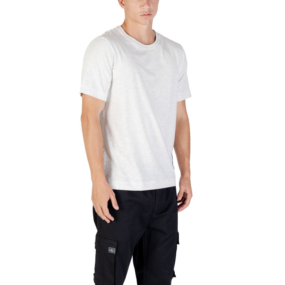 T-Shirt by Calvin Klein Sport for men in stretch polyester cotton gray features an on trend silhouette, perfectly showcasing a on trend and crew neckline for an elevated aesthetic.