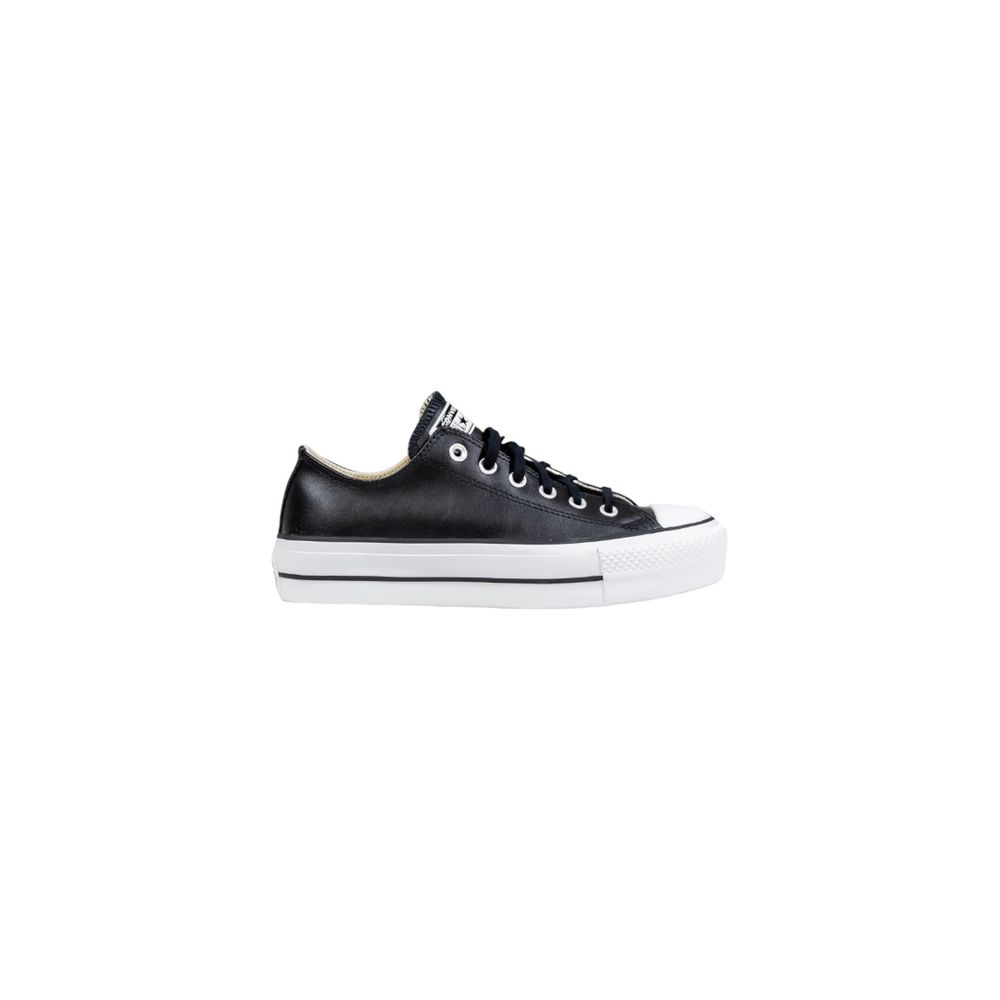 Sneakers by Converse for women in leather & rubber black features a sumptuous design, perfectly showcasing the sumptuous low-top casual style of this Women's Low-Top Casual Leather & Rubber Sneakers.