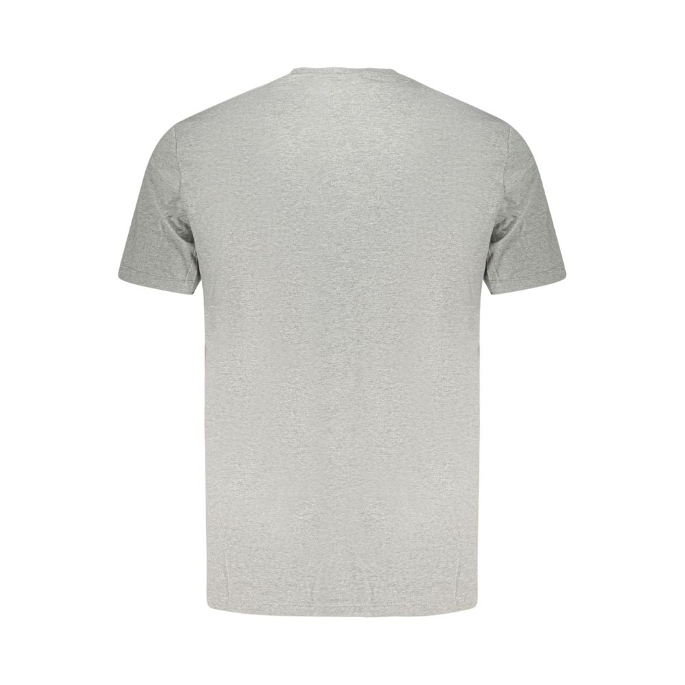 T-Shirt by Calvin Klein for men in cotton gray features an on trend silhouette, perfectly showcasing a on trend and for an elevated aesthetic.