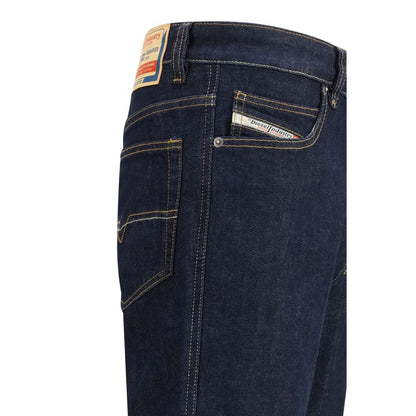 Jeans by Diesel for men in stretch organic cotton denim black & natural features an sartorial regular-fit & slim and long with a cut for a sartorial finish.