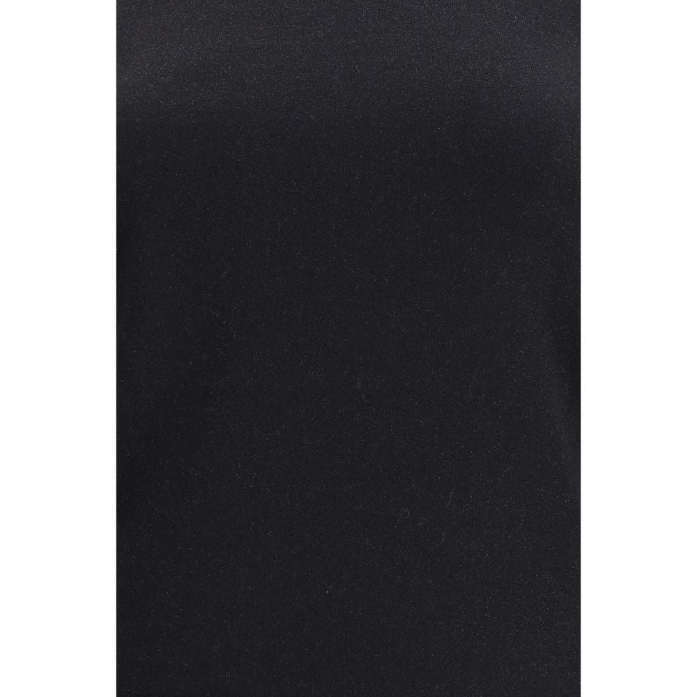 Activewear T-Shirt by Brunello Cucinelli for women in silk cashmere & polyester black features a versatile silhouette, showcasing a versatile and detailed with high-performance for a premium look.