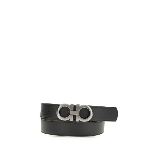 Belt by Ferragamo for men in bos taurus calf leather black features an artisanal silhouette, showcasing the artisanal craftsmanship of the Gancini Bos Taurus Calf Leather Belt collection for a artisanal finish.