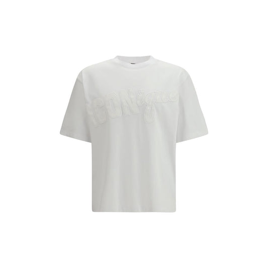 T-Shirt by Dsquared² for men in cotton white & print showcases a unassuming silhouette, artfully detailed with a refined crew neckline and unassuming for a sophisticated, contemporary look.