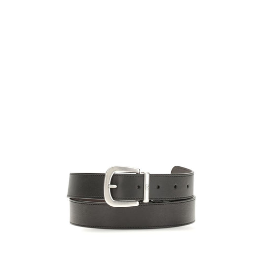 Belt by Valentino Garavani for men in bos taurus calf leather black & silver presents a artisanal silhouette from the Bos Taurus Calf Leather Belt collection, showcasing an artisanal design and refined craftsmanship for a artisanal look.