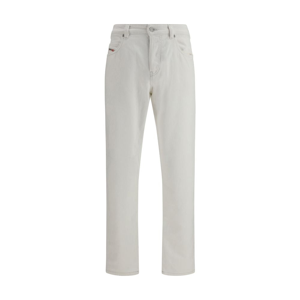 Jeans by Diesel for men in stretch denim cotton natural & white presents a refined pantology silhouette, artfully defined by a refined pantology regular-fit & slim, long, and a sophisticated .