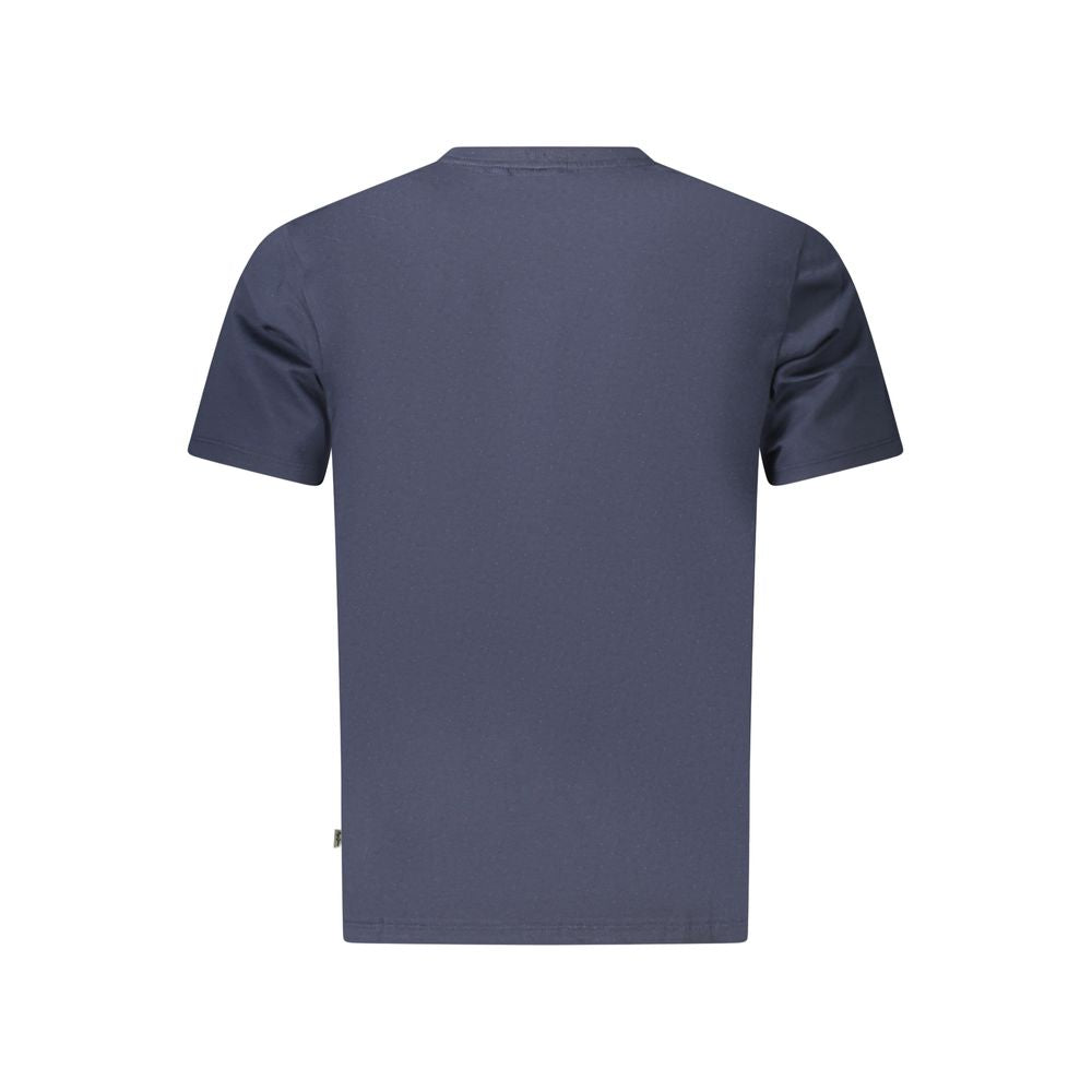 T-Shirt by Pepe Jeans for men in organic cotton blue & print features a plush silhouette, showcasing a sophisticated and for a truly plush finish.