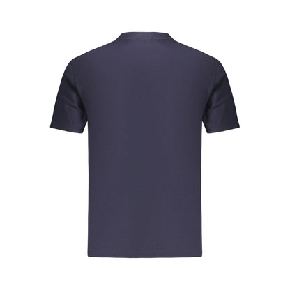 T-Shirt by Napapijri for men in cotton blue & print features an edgy silhouette, meticulously detailed with a sophisticated and crew neckline for a truly edgy finish.