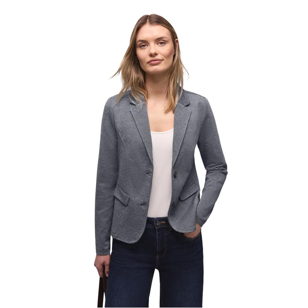 Blazer by Street One for women in stretch viscose blue features an sartorial silhouette, showcasing a sophisticated and sartorial for a truly sartorial finish.