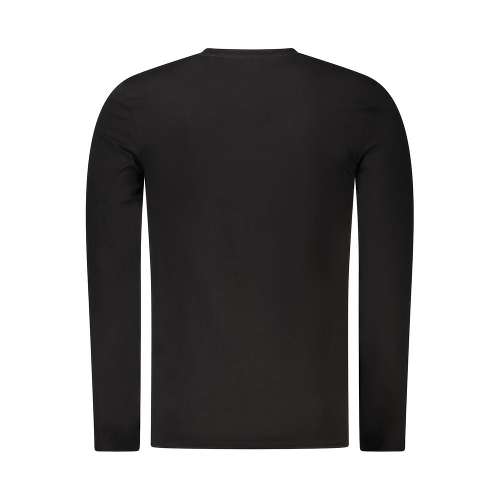 T-Shirt by Guess Jeans for men in stretch cotton black & signature features an on trend silhouette, perfectly showcasing a on trend and for an elevated aesthetic.
