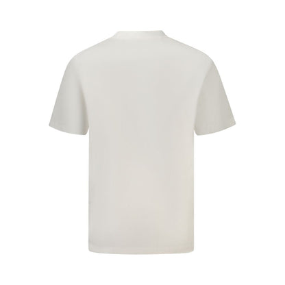 T-Shirt by Guess Jeans for men in organic cotton white showcases a dramatic silhouette, elegantly detailed with a dramatic crew neckline and for a truly dramatic finish.
