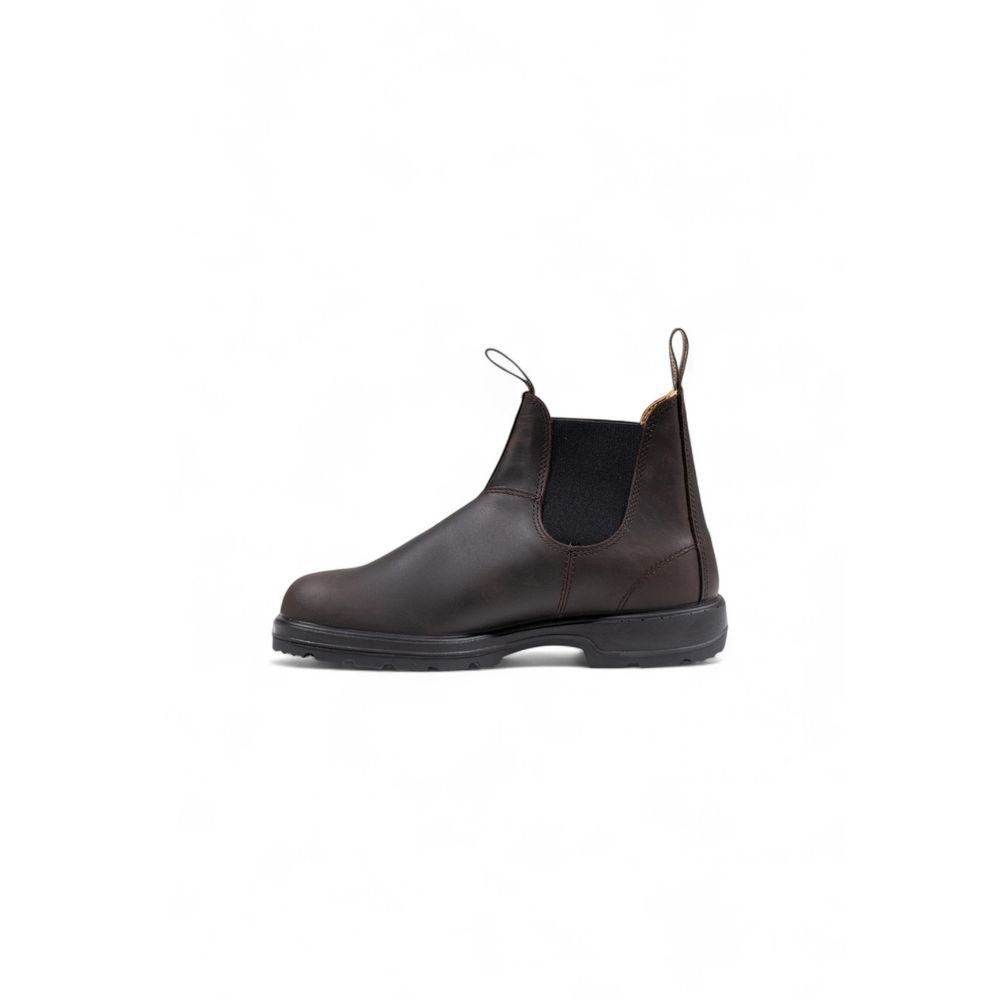 Ankle Boots by Blundstone for men in leather & rubber brown features an aerodynamic silhouette from the Men's Leather & Rubber Ankle Boots collection, showcasing a aerodynamic and refined for an aerodynamic look.