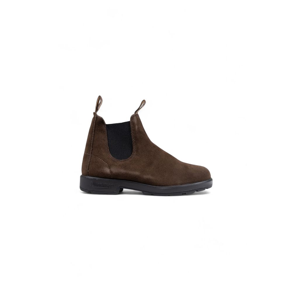 Ankle Boots by Blundstone for men in leather brown features an dynamic silhouette, showcasing the dynamic Men's Leather Ankle Boots design with its distinctive and elegant .