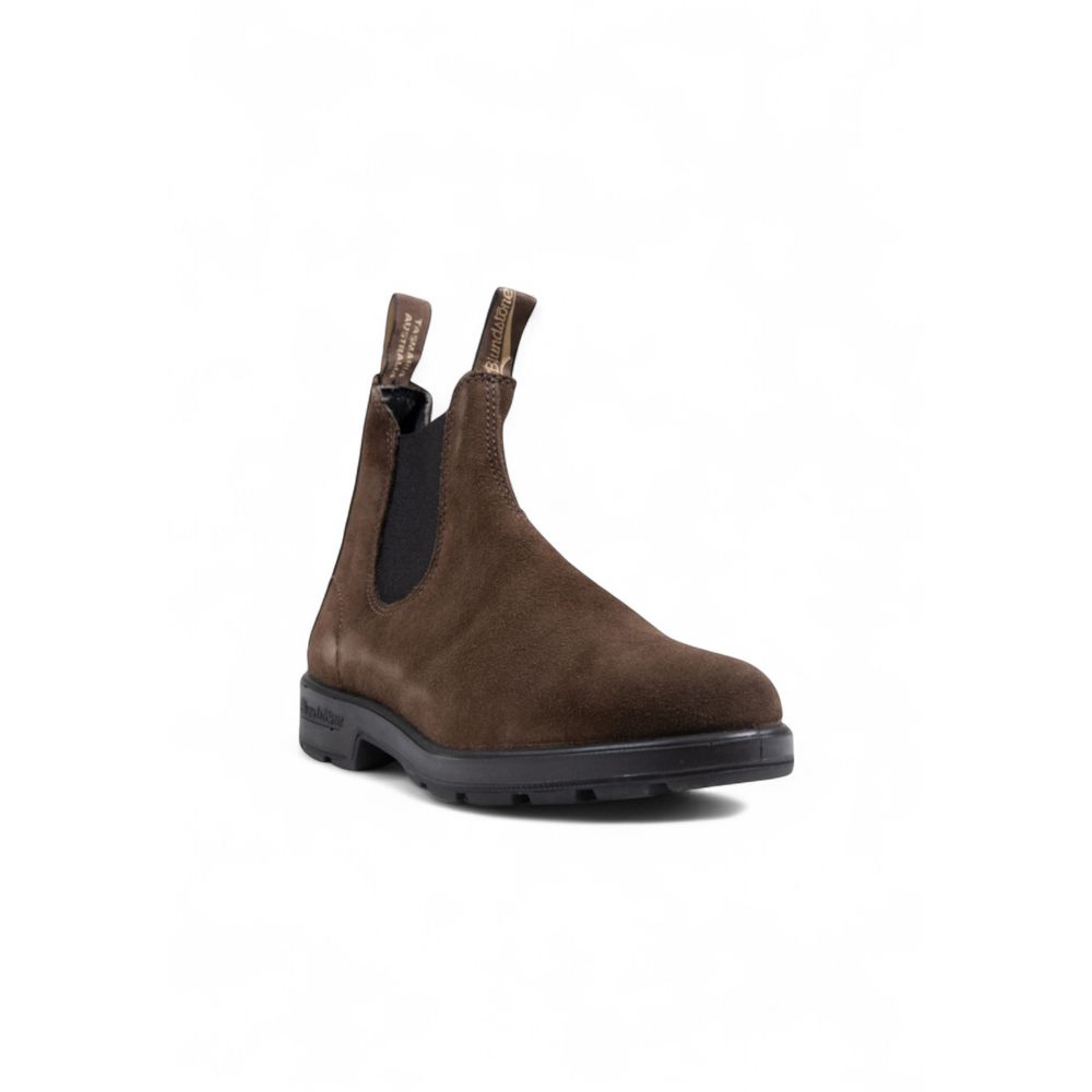 Ankle Boots by Blundstone for men in leather brown showcases a ergonomic silhouette from the Men's Leather Ankle Boots collection, featuring a ergonomic and a ergonomic .