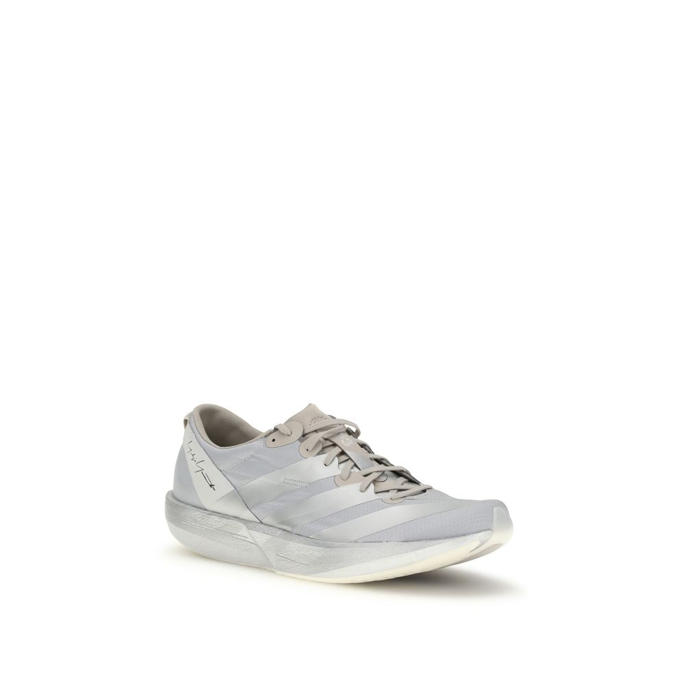 Athletic Sneakers by Y-3 for men in polyamide gray showcases an impeccable silhouette, defined by an impeccable athletic style design that perfectly captures the essence of the Men's Athletic Polyamide Sneakers.