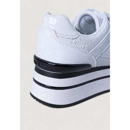 Sneakers by Guess for women in polyester white presents a sumptuous silhouette as Women's Lightweight Casual Polyester Sneakers, expertly defined by a sumptuous casual style for a sumptuous, high-fashion look.
