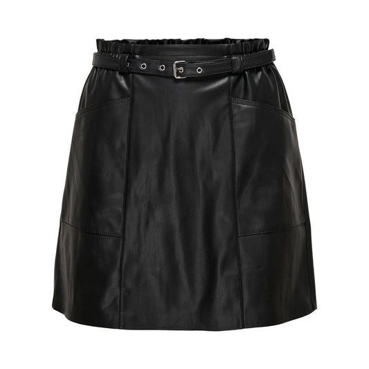 Skirt by Only for women in polyester black features a contoured silhouette from the Women's Mini Polyester Skirt collection, characterized by its contoured mini for a contoured finish.