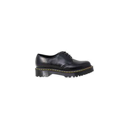 Shoes by Dr. Martens for men in pvc black features an timeless silhouette, showcasing the Men's PVC Shoes design with an timeless and a for a timeless look.