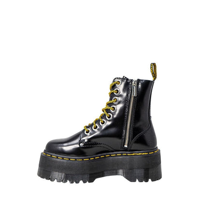 Lace-Up Combat Boots by Dr. Martens for women in pvc black features an high-performance silhouette, showcasing the sophisticated design of the Women's PVC Lace-Up Combat Boots with a and a refined .
