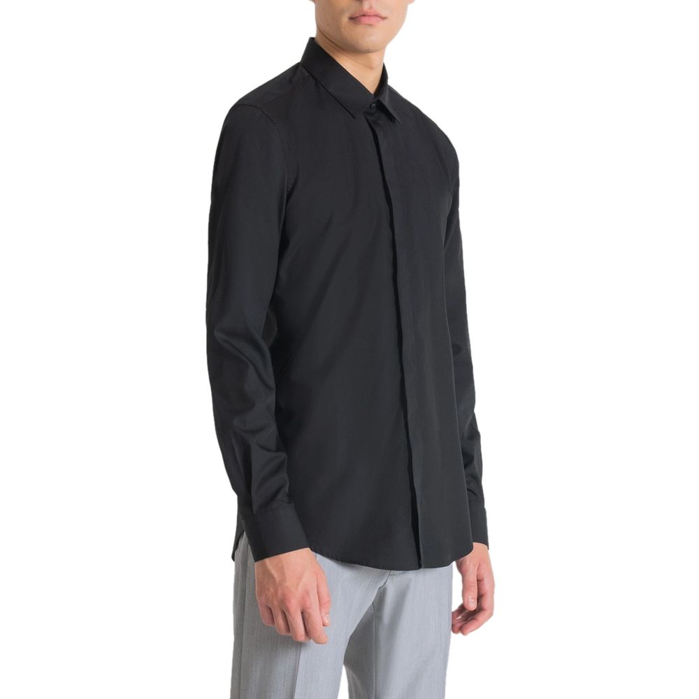 Shirt by Antony Morato for men in cotton black presents a discerning silhouette, showcasing a sophisticated and long-sleeve for a truly discerning finish.