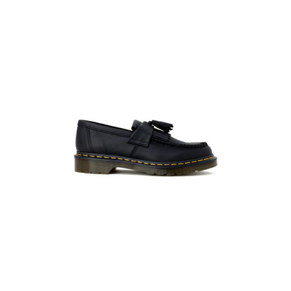 Platform Loafers Pumps Heels by Dr. Martens for women in leather black showcases a effortless chic silhouette, perfectly accentuating Women's Leather Platform Loafers Pumps Heels with a effortless chic platform and effortless chic .