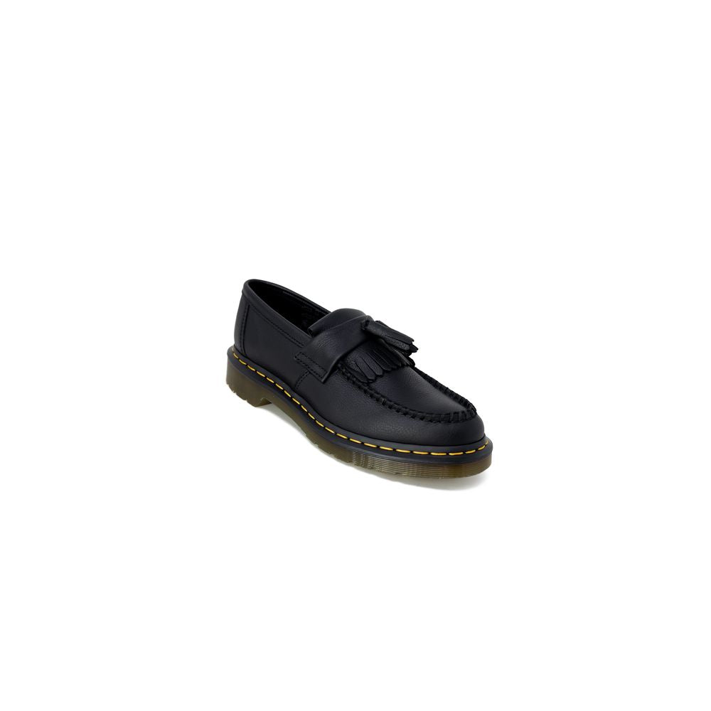 Platform Loafers Pumps Heels by Dr. Martens for women in leather and black showcases a effortlessly elegant silhouette as Women's Leather Platform Loafers Pumps Heels, featuring a effortlessly elegant platform and a effortlessly elegant for an elegant look.