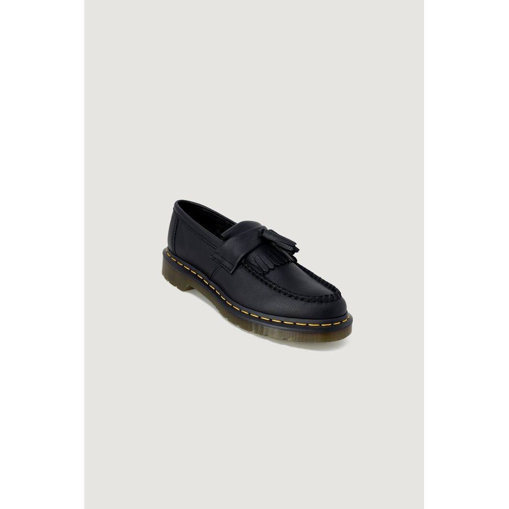 This Platform Loafers Pumps Heels by Dr. Martens for women in leather black presents a effortlessly chic silhouette from the Women's Leather Platform Loafers Pumps Heels collection, featuring a effortlessly chic platform and effortlessly chic .