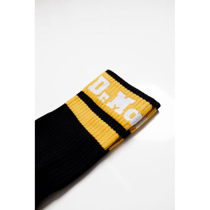 Socks by Dr. Martens for men in stretch polyester cotton black & striped features an utilitarian chic finish from the Men's Stretch Polyester Cotton Socks collection, offering an utilitarian chic fit that ensures sophisticated comfort.