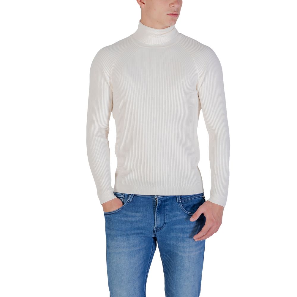 Sweater by Antony Morato for men in stretch viscose cream features an polished silhouette, showcasing refined and a sophisticated turtle high-neck neckline for a truly polished finish.