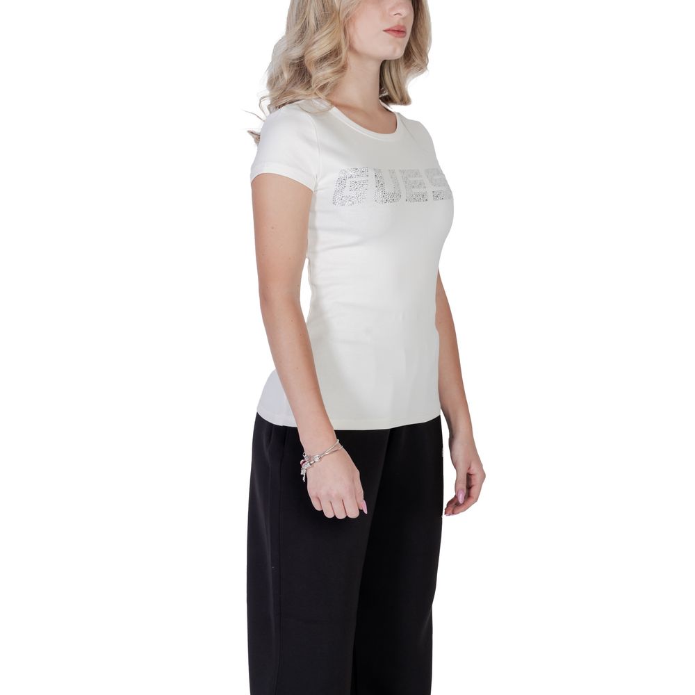 T-Shirt by Guess Active for women in stretch cotton cream features an edgy silhouette, meticulously detailed with a sophisticated and for a truly edgy finish.