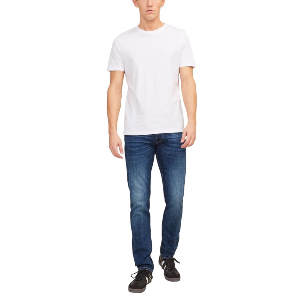 Jeans by Jack Jones for men in denim cotton blue features an sophisticated and straight-leg, relaxed-fit & regular-fit with a precise long, creating a sophisticated and sophisticated silhouette.