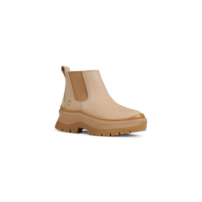 Ankle Chelsea Boots by Timberland for women in suede leather beige features an high-performance design from the Women's Suede Leather Ankle Chelsea Boots collection, highlighting a high-performance and for a refined look.