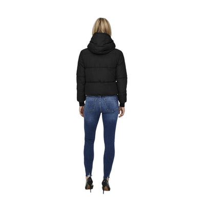 Windbreaker Jacket by Jacqueline De Yong for women in polyester black features an enduring silhouette, showcasing technical windproof and a sophisticated for a truly enduring aesthetic.