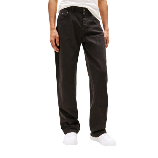 Trousers by Tommy Hilfiger Jeans for men in stretch organic cotton black features an sartorial silhouette, showcasing a precise relaxed-fit & regular-fit and long with a sartorial for a refined look.