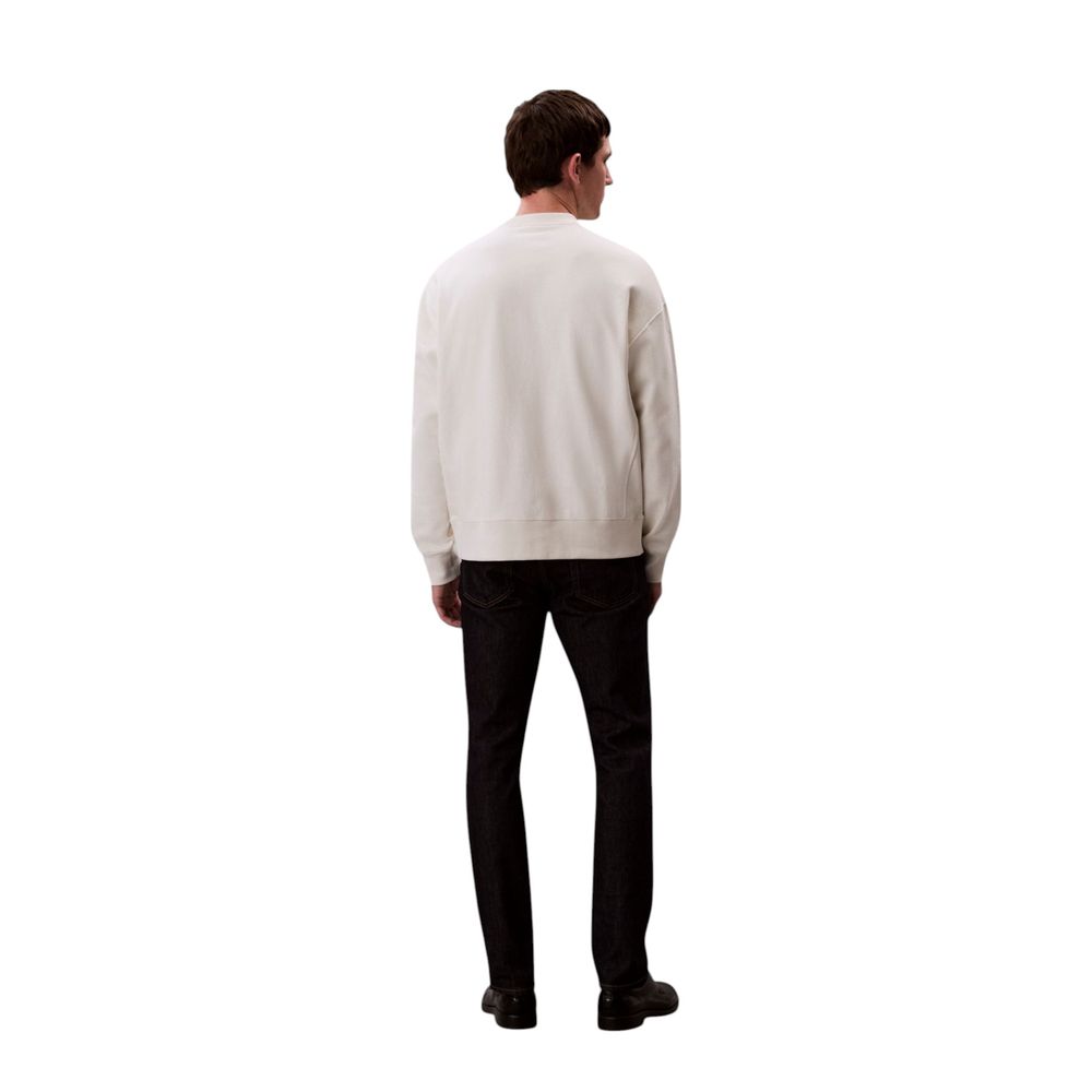 Activewear Sweatshirt by Calvin Klein Jeans for men in polyester cotton terrycloth white showcases a athletic silhouette with sleeves, a athletic crew neckline, and high-performance for a athletic aesthetic.