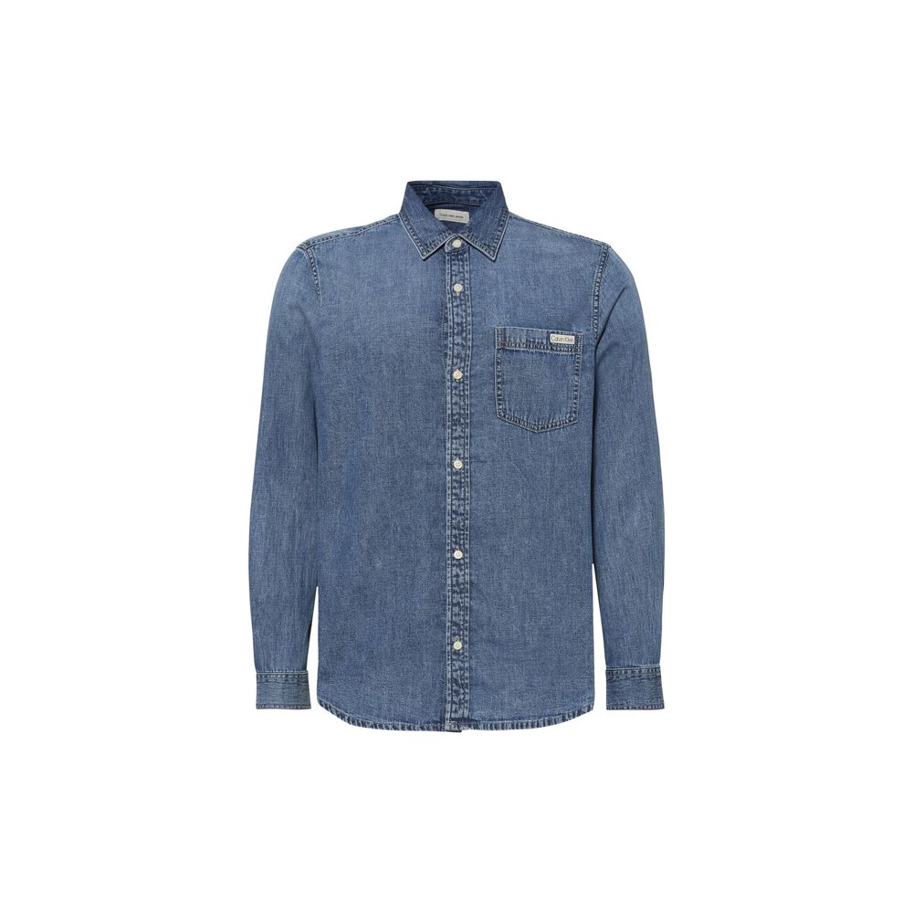 Shirt by Calvin Klein Jeans for men in denim cotton blue showcases a sleek silhouette, elegantly detailed with a sleek round neckline and long-sleeve for a sleek finish.