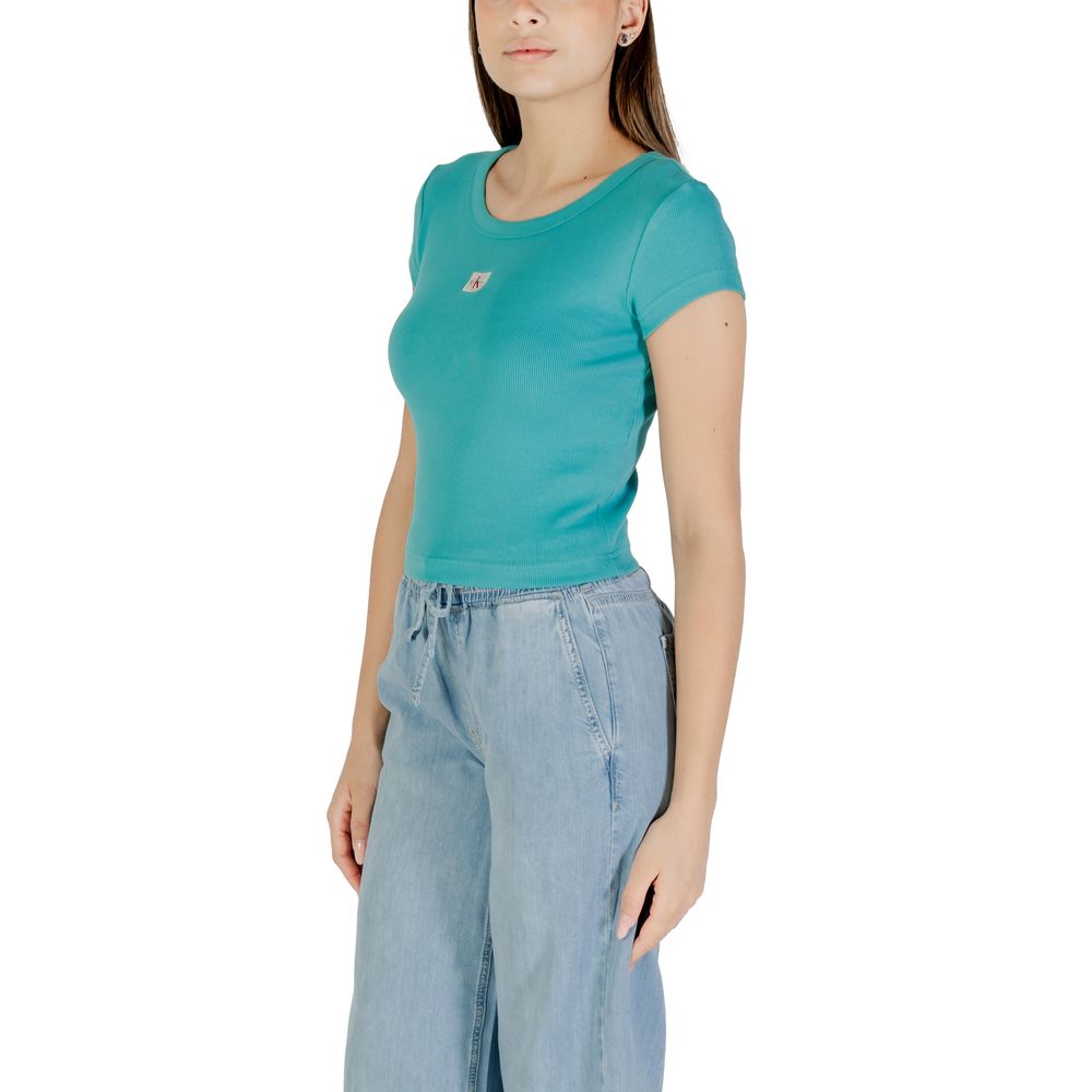 T-Shirt by Calvin Klein Jeans for women in stretch cotton blue features an on trend silhouette, perfectly showcasing a on trend and for an elevated aesthetic.