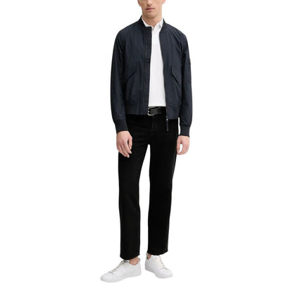 T-Shirt by Tommy Hilfiger for men in stretch organic cotton white features a plush silhouette, showcasing a sophisticated and for a truly plush finish.