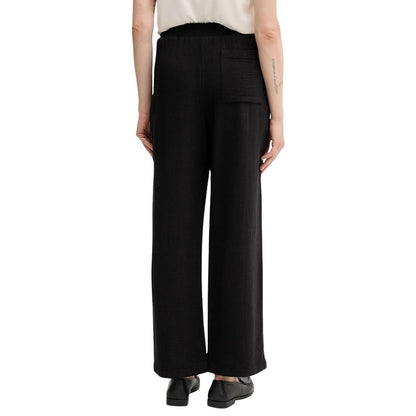 Activewear Jogger Pants by Calvin Klein Jeans for women in cotton viscose black features an sporty straight-leg & wide with a and long, showcasing sporty breathable-design.
