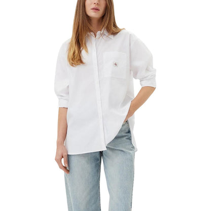 Shirt by Calvin Klein Jeans for women in stretch cotton white features an architectural silhouette with a refined and elegant for a architectural look.