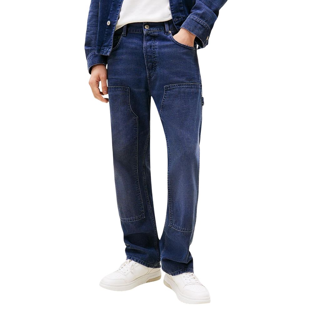 Jeans by Tommy Hilfiger Jeans for men in denim cotton blue features an sophisticated and straight-leg, relaxed-fit & regular-fit with a precise long, creating a sophisticated and sophisticated silhouette.