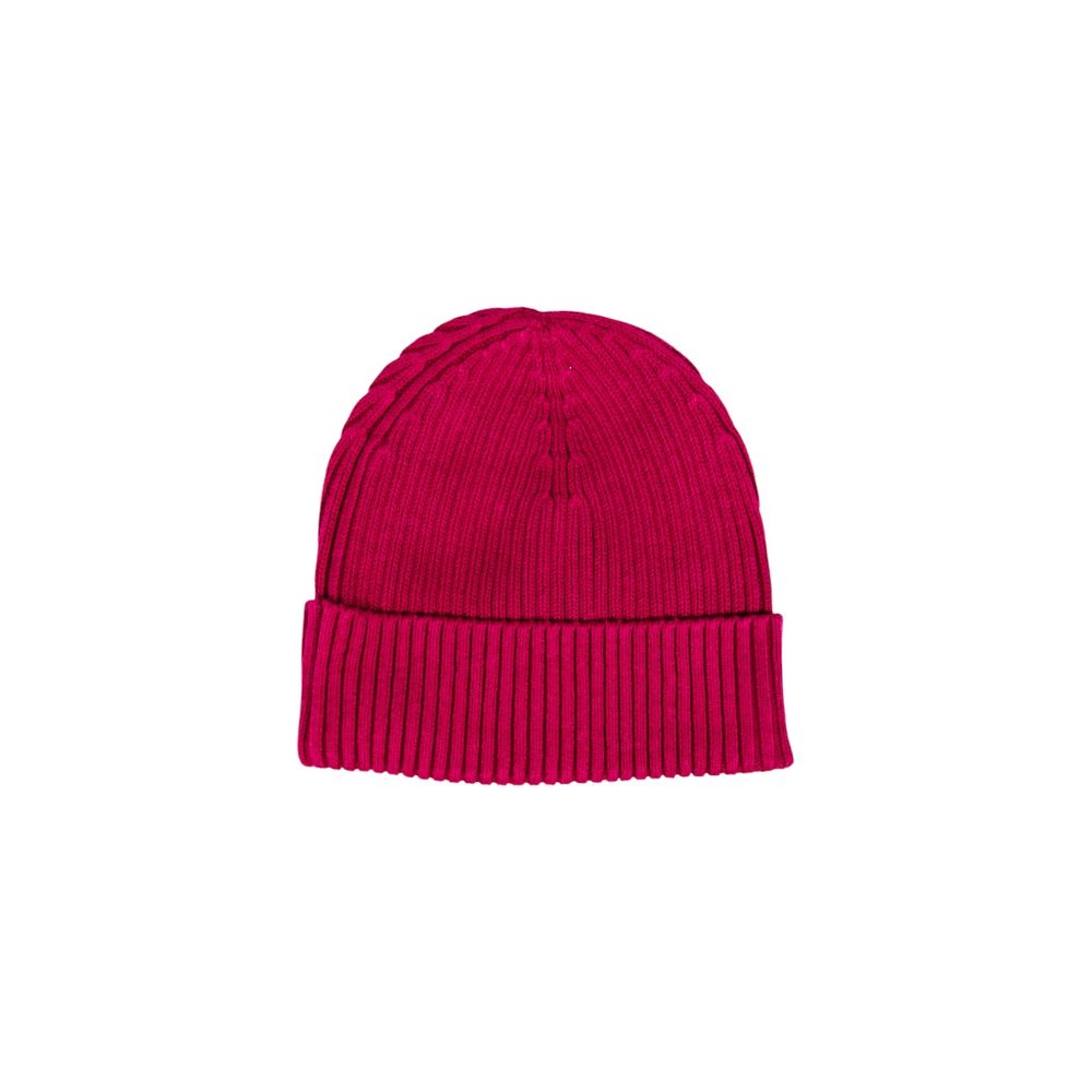 Hat by Calvin Klein for men in cashmere cotton blend pink features an exquisite silhouette, showcasing the exquisite craftsmanship of this Cashmere Cotton Blend Hat.
