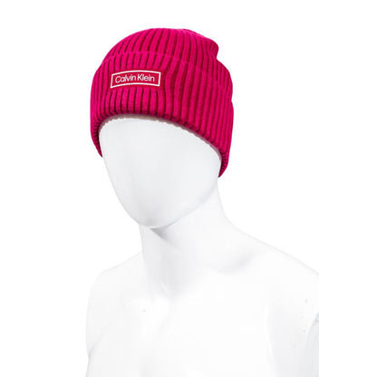 This Hat by Calvin Klein for men in cashmere cotton blend pink features a exquisite silhouette, artfully capturing the sophisticated design and premium aesthetic of the Cashmere Cotton Blend Hat.