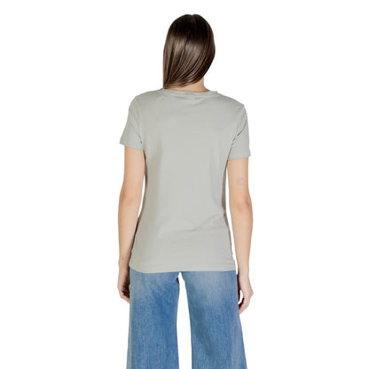 T-Shirt by Guess Active for women in stretch cotton green showcases a fashionable silhouette, elegantly detailed with a fashionable and crew neckline for a sophisticated, high-fashion look.