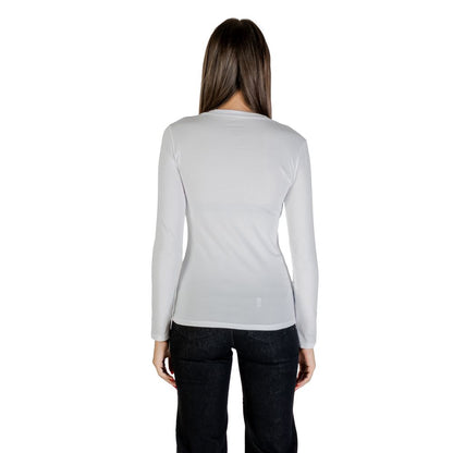 T-Shirt by Armani Exchange for women in stretch cotton white showcases a dramatic silhouette, elegantly detailed with a dramatic and for a truly dramatic finish.