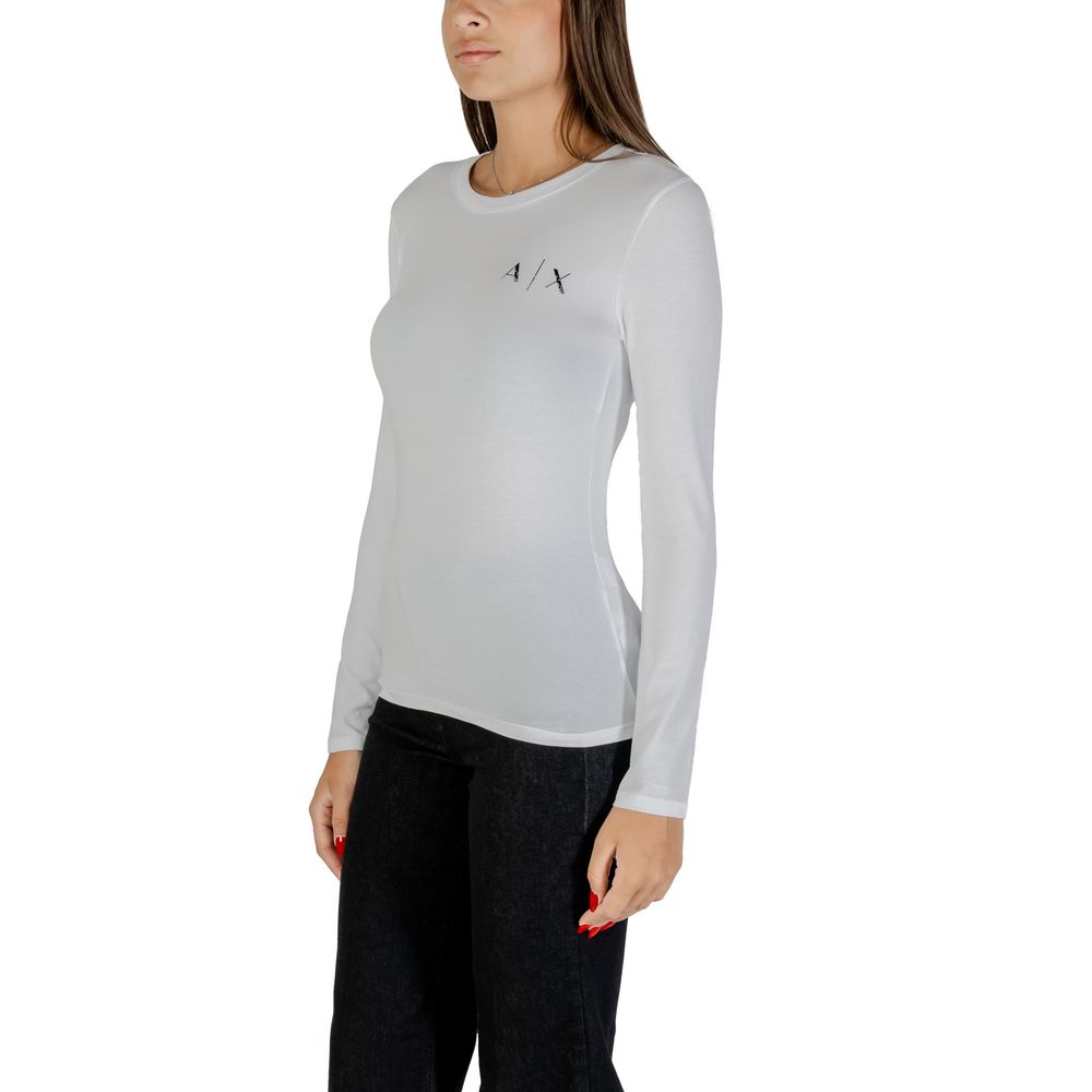 T-Shirt by Armani Exchange for women in stretch cotton white features an edgy silhouette, meticulously detailed with a sophisticated and for a truly edgy finish.