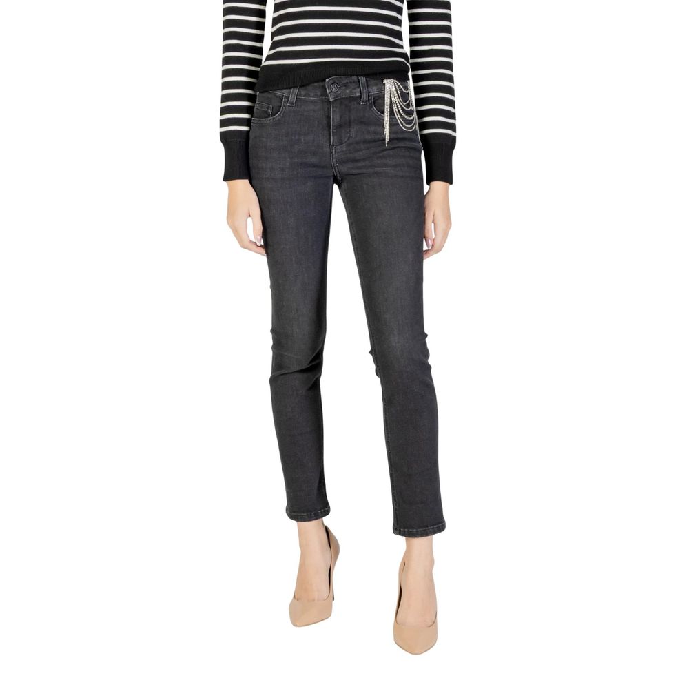 Jeans by Liu Jo for women in stretch polyester denim cotton black features an sartorial skinny, regular-fit & slim and long with a cut for a sartorial finish.