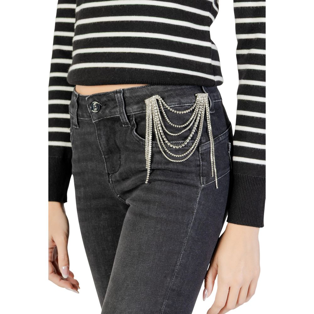 Jeans by Liu Jo for women in stretch polyester denim cotton black presents a tailored silhouette, showcasing a tailored skinny, regular-fit & slim and long cut with a refined for a truly tailored aesthetic.