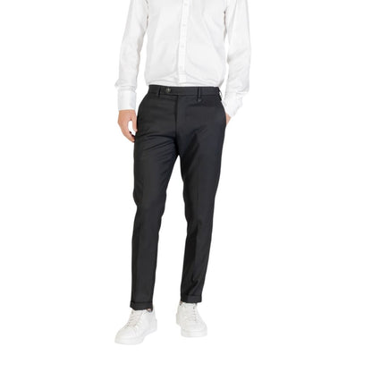 Trousers by Antony Morato for men in stretch polyester viscose twill black features a artisanal silhouette, showcasing a sophisticated skinny, slim & cropped with a cropped and for a artisanal finish.